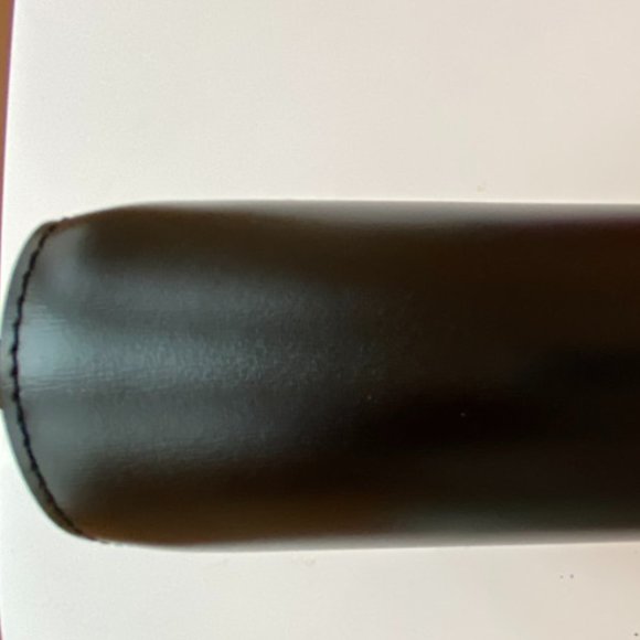 Brand New Celine Triomphe Teen Bag in Shiny Black Calfskin Leather - Picture 13 of 16